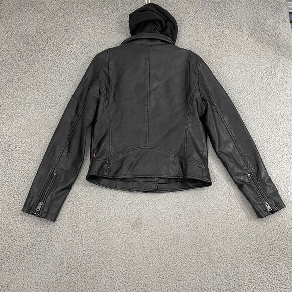 SOLD - Picture 7 of 10